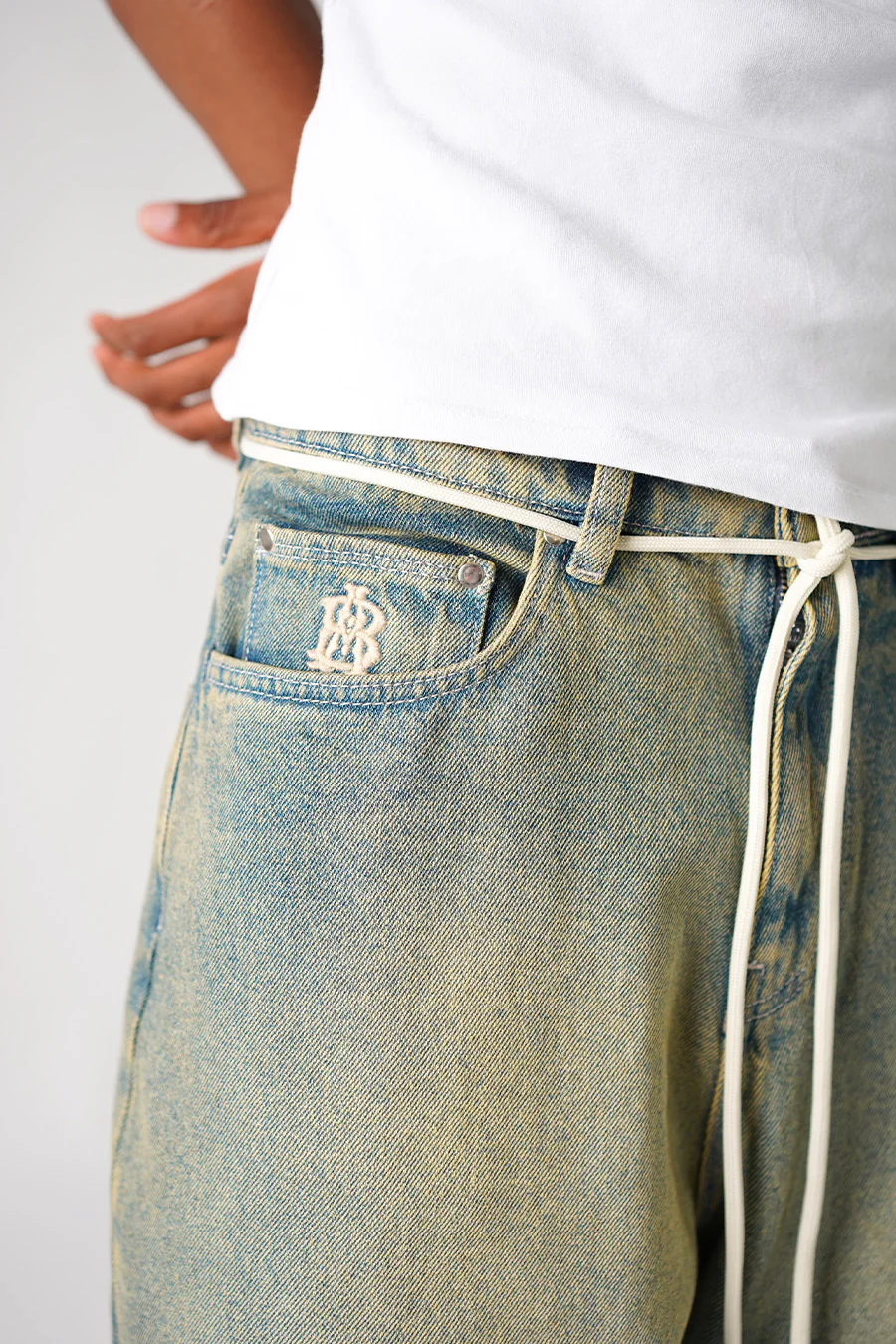 JEAN WIDE LEG DENIM BLEU DÉLAVÉ - Image 2