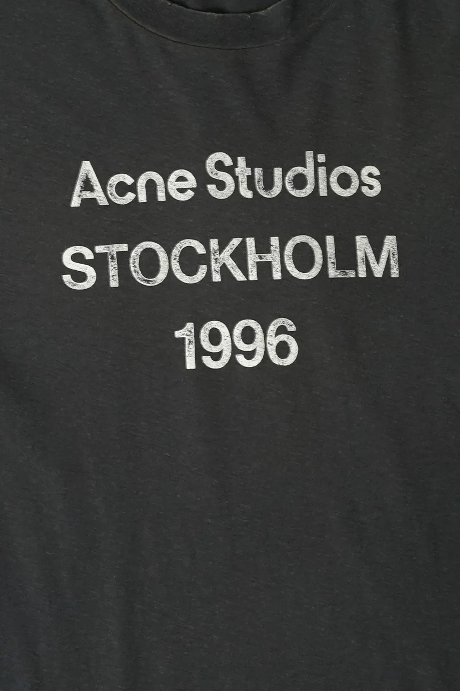 T-SHIRT LOGO NOIR DÉLAVÉ - Image 2