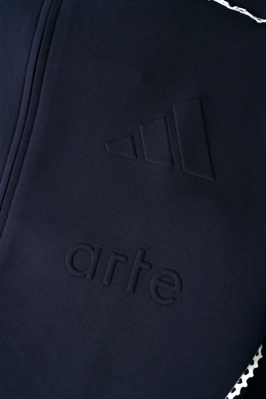 VESTE ZIPPÉE ZNE FZ X ARTE BLEU MARINE ET BLANCHE - Image 2