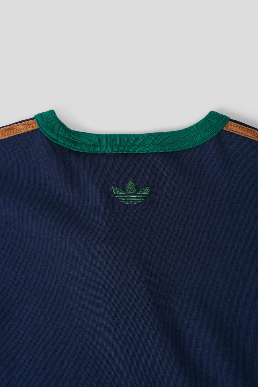 T-SHIRT ADIDAS X BRAIN DEAD LOGO BLEU MARINE - Image 4