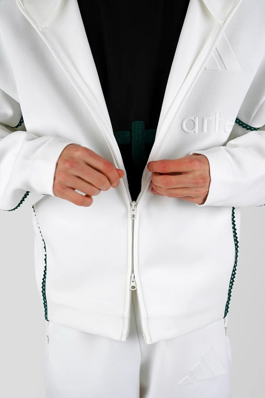 VESTE ZIPPÉE ZNE FZ X ARTE BLANCHE ET VERTE - Image 3