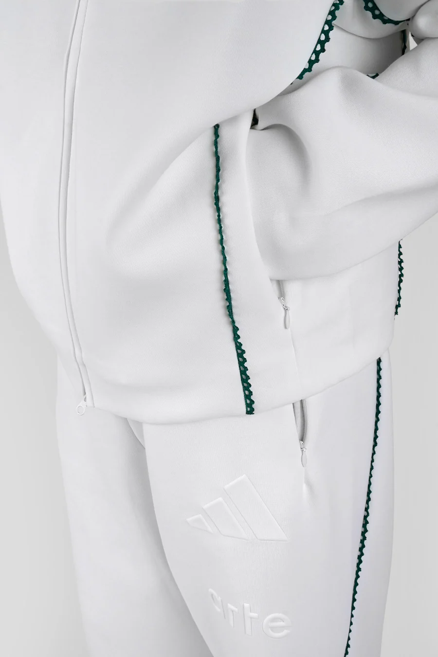 VESTE ZIPPÉE ZNE FZ X ARTE BLANCHE ET VERTE - Image 4
