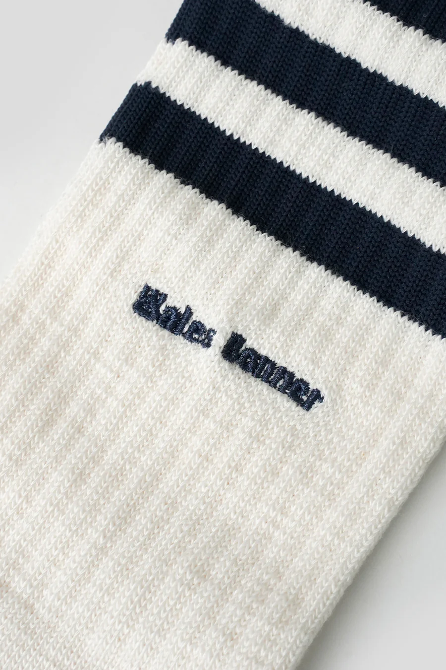 PACK X2 PAIRES DE CHAUSSETTES WALES BONNER 3S BLANCHES ET BLEU MARINE - Image 3