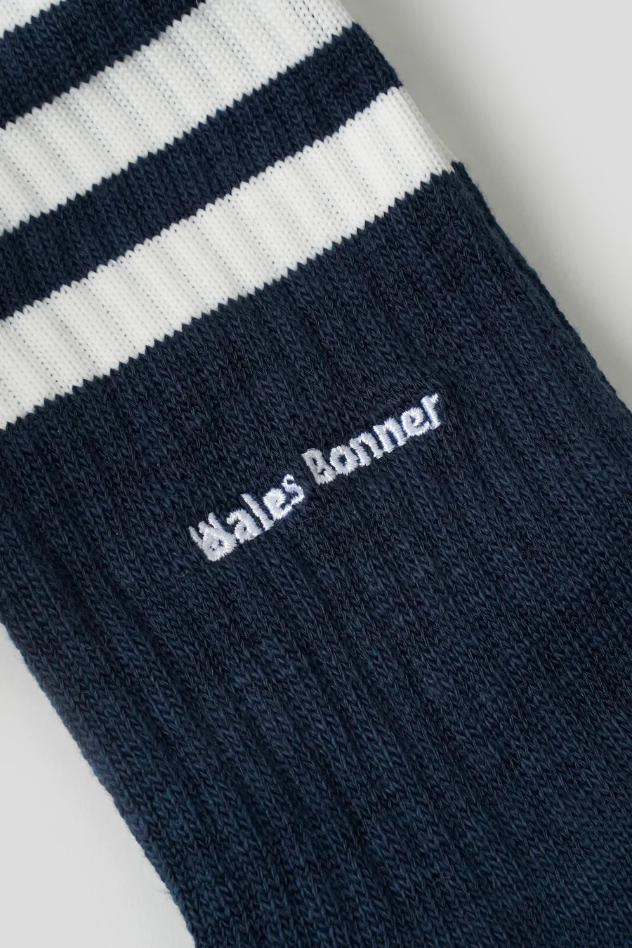 PACK X2 PAIRES DE CHAUSSETTES WALES BONNER 3S BLANCHES ET BLEU MARINE - Image 4