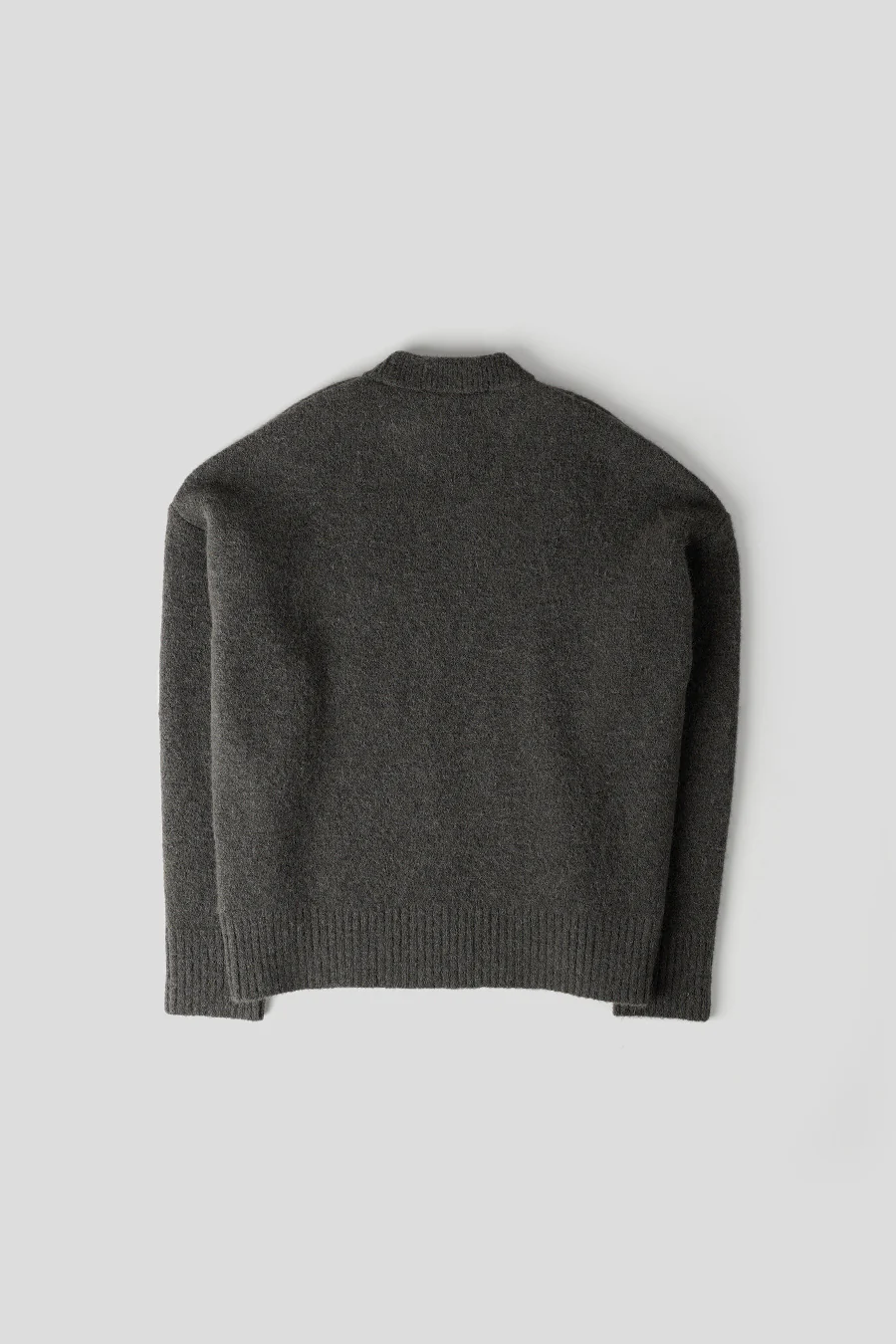 PULL EN ALPAGA AMI DE COEUR GRIS ET IVOIRE - Image 3