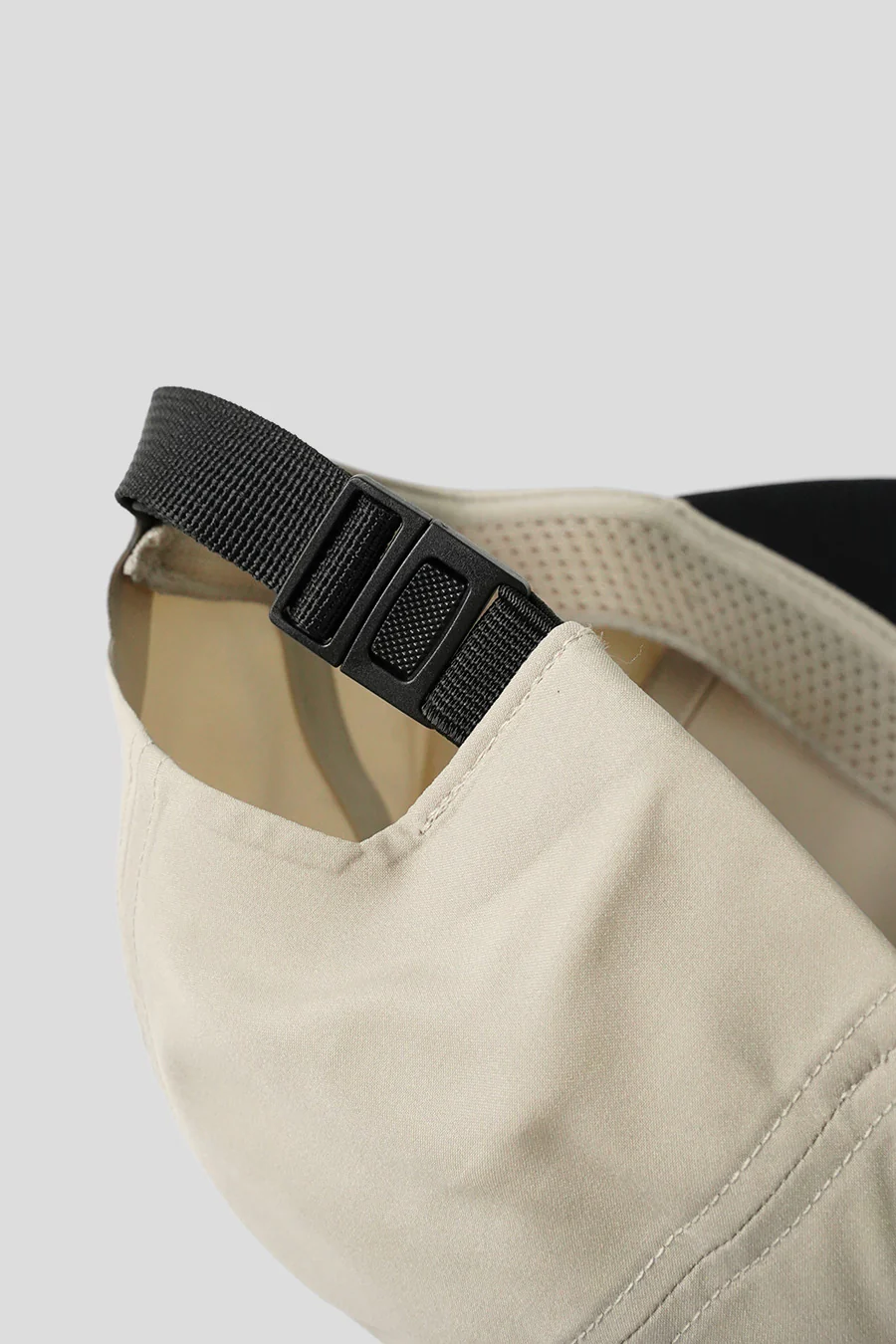 CASQUETTE BIRD WORD BEIGE ET NOIRE - Image 4