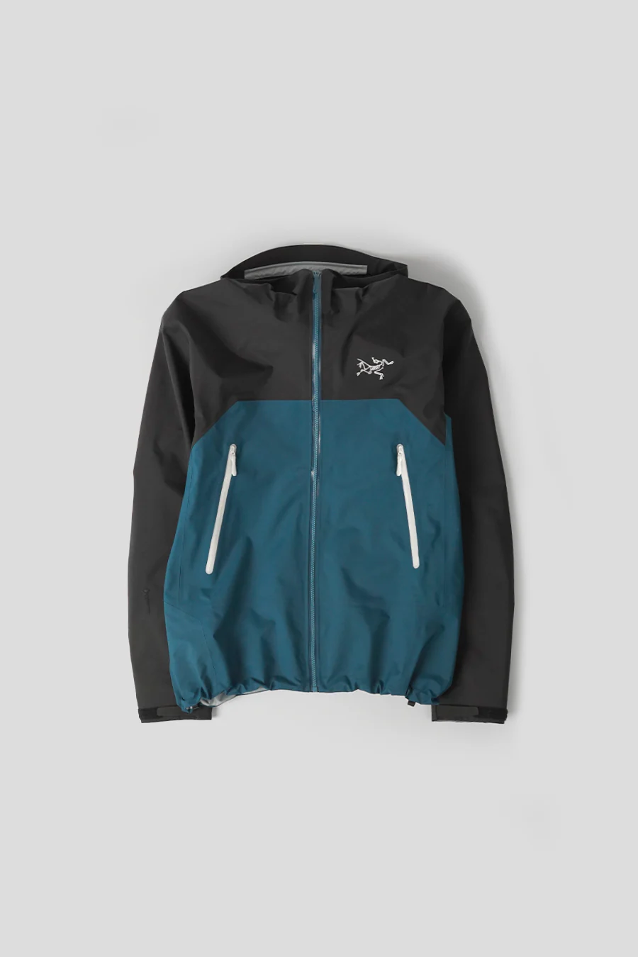VESTE BETA NOIRE ET BLEU