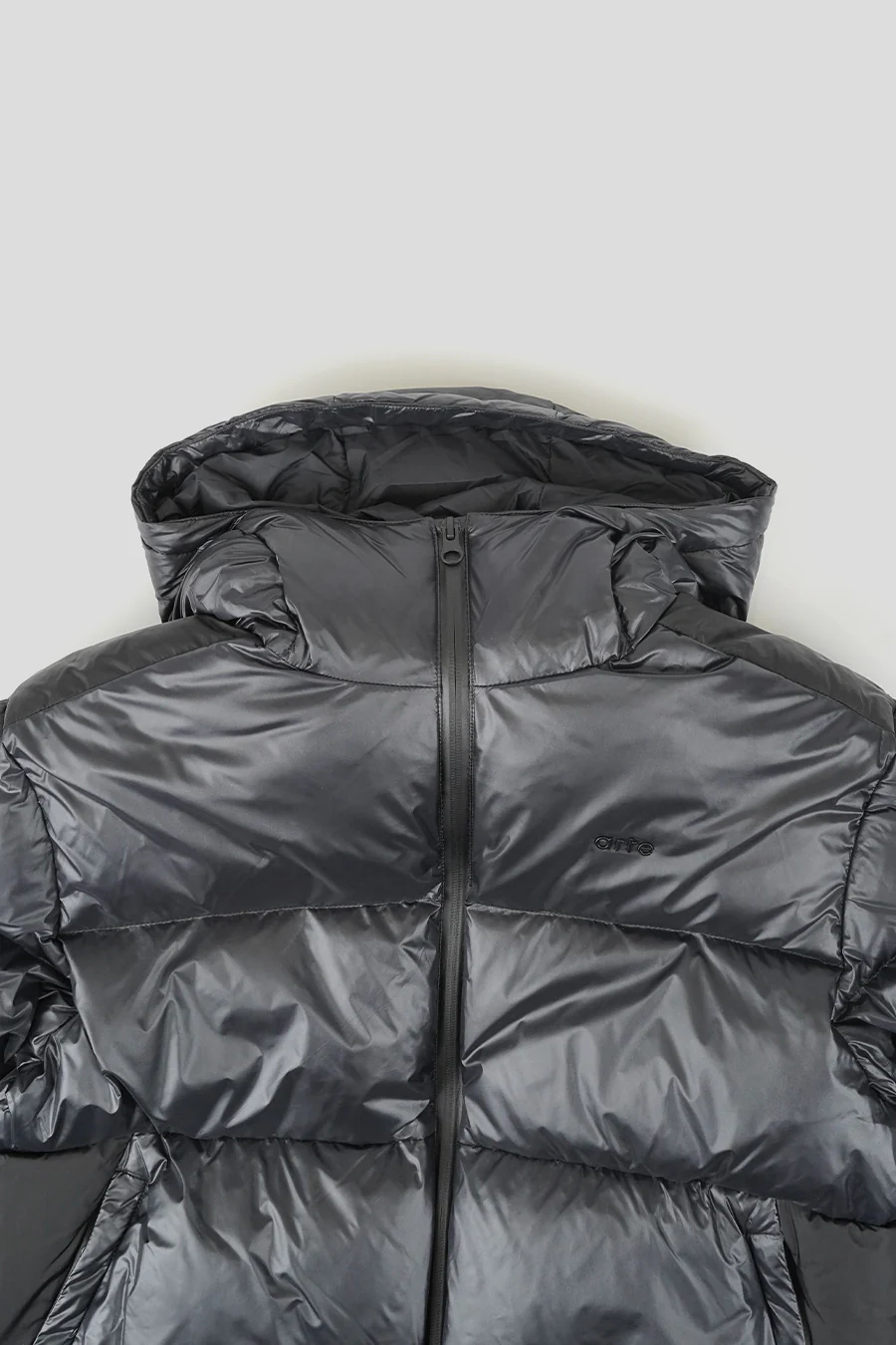VESTE PUFFER BRILLANTE NOIRE - Image 2