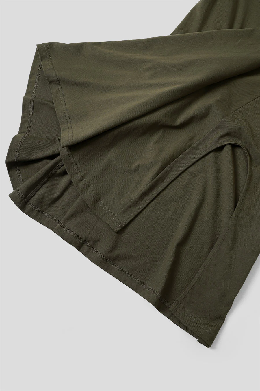 ROBES À COL BATEAU VERTE CAMOUFLAGE - Image 4