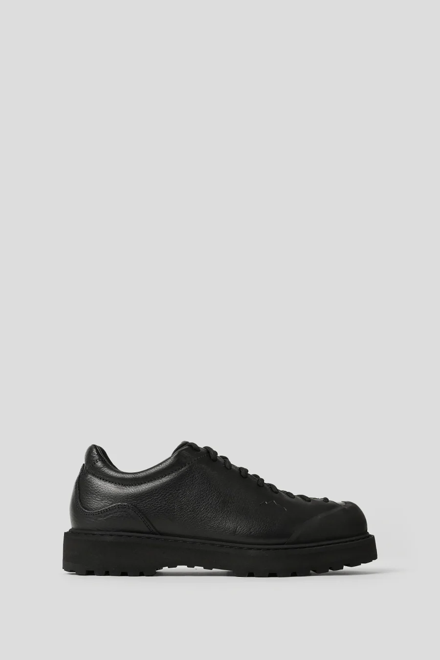 CHAUSSURE AMPEZZO EN CUIR NOIRES
