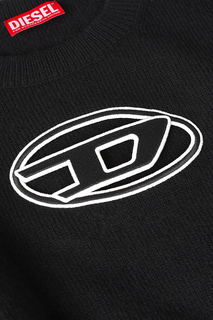 PULL AVEC LOGO BRODÉ NOIR - Image 2