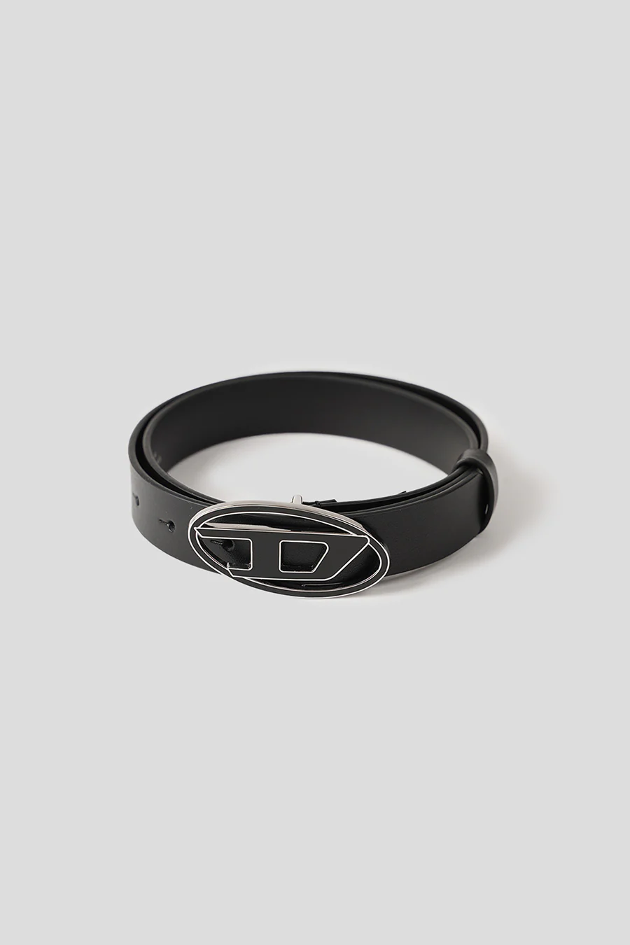 CEINTURE EN CUIR AVEC BOUCLE ÉMAILLÉE