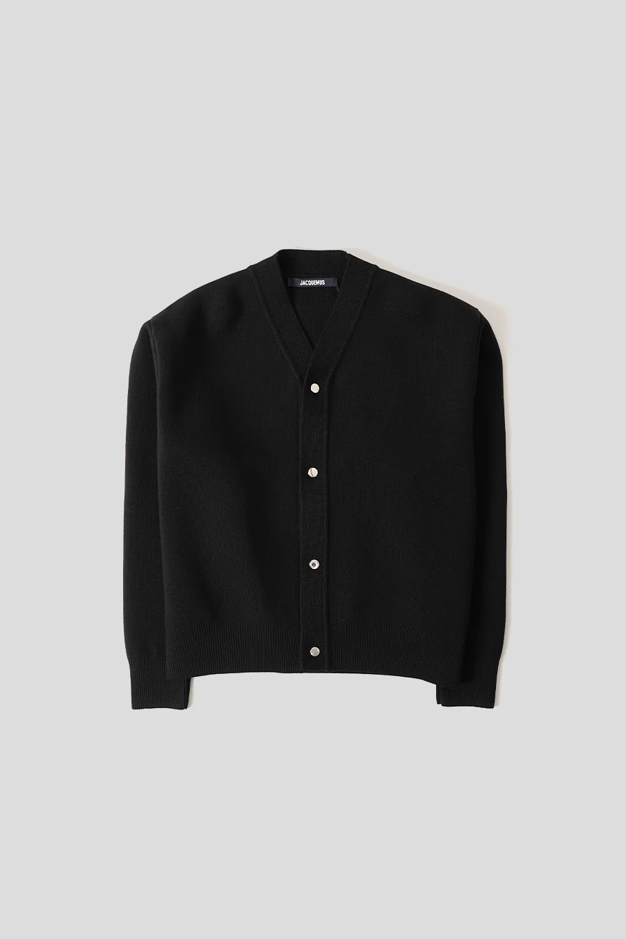 LE CARDIGAN BOUTONNÉ NOIR