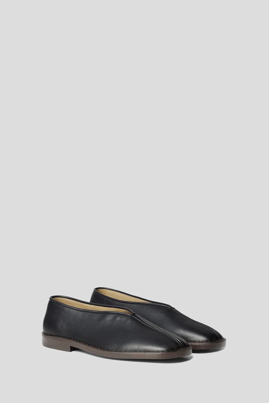 CHAUSSONS FLAT PIPPED SLIPPERS NOIR ET CHOCOLAT FONCÉ - Image 2