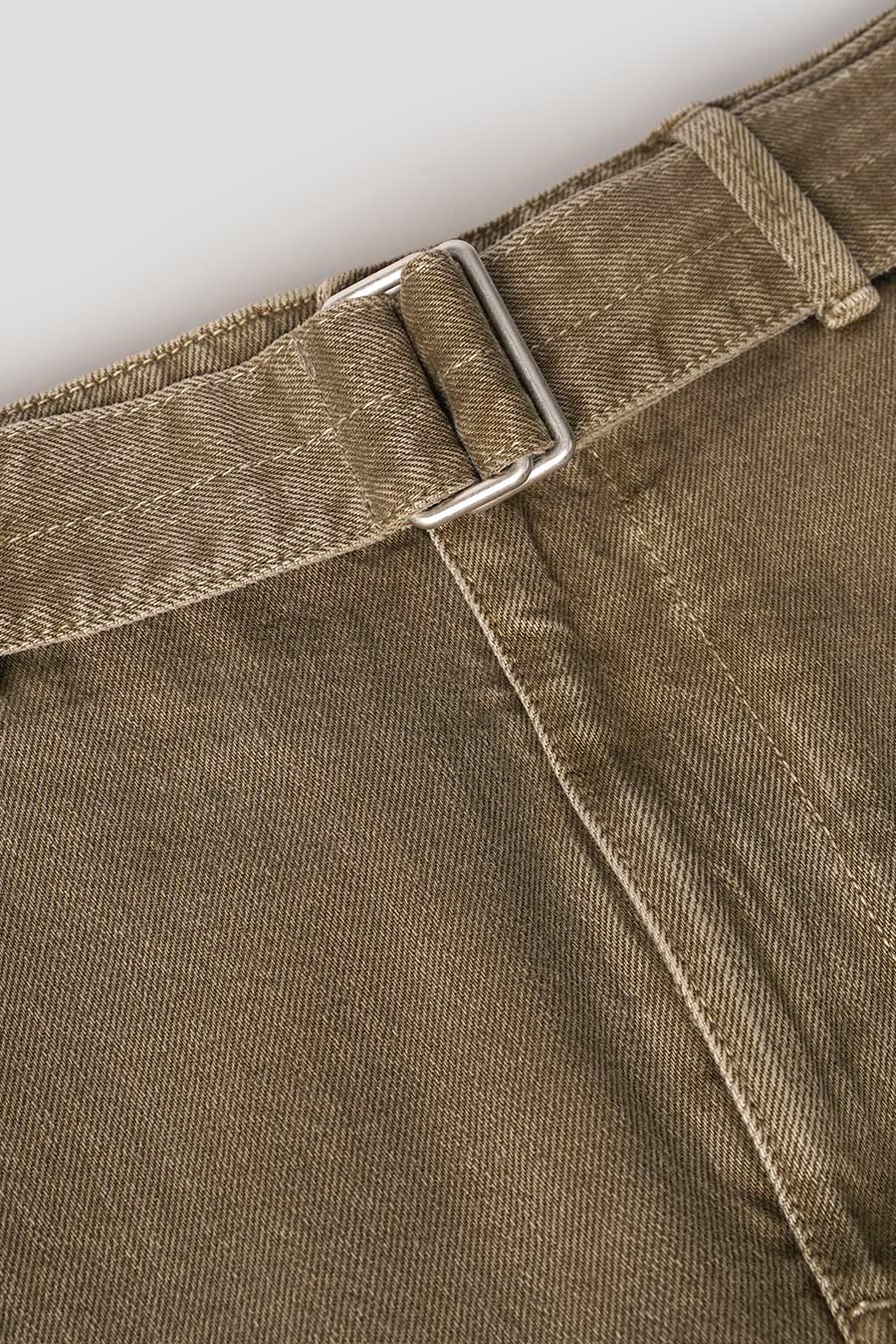 PANTALON TWISTED CEINTURÉ OLIVE - Image 3