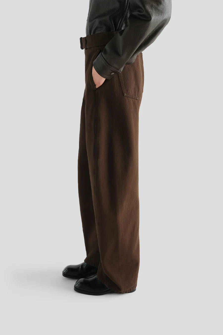 PANTALON TWISTED BELTED RISTRETTO - Image 4