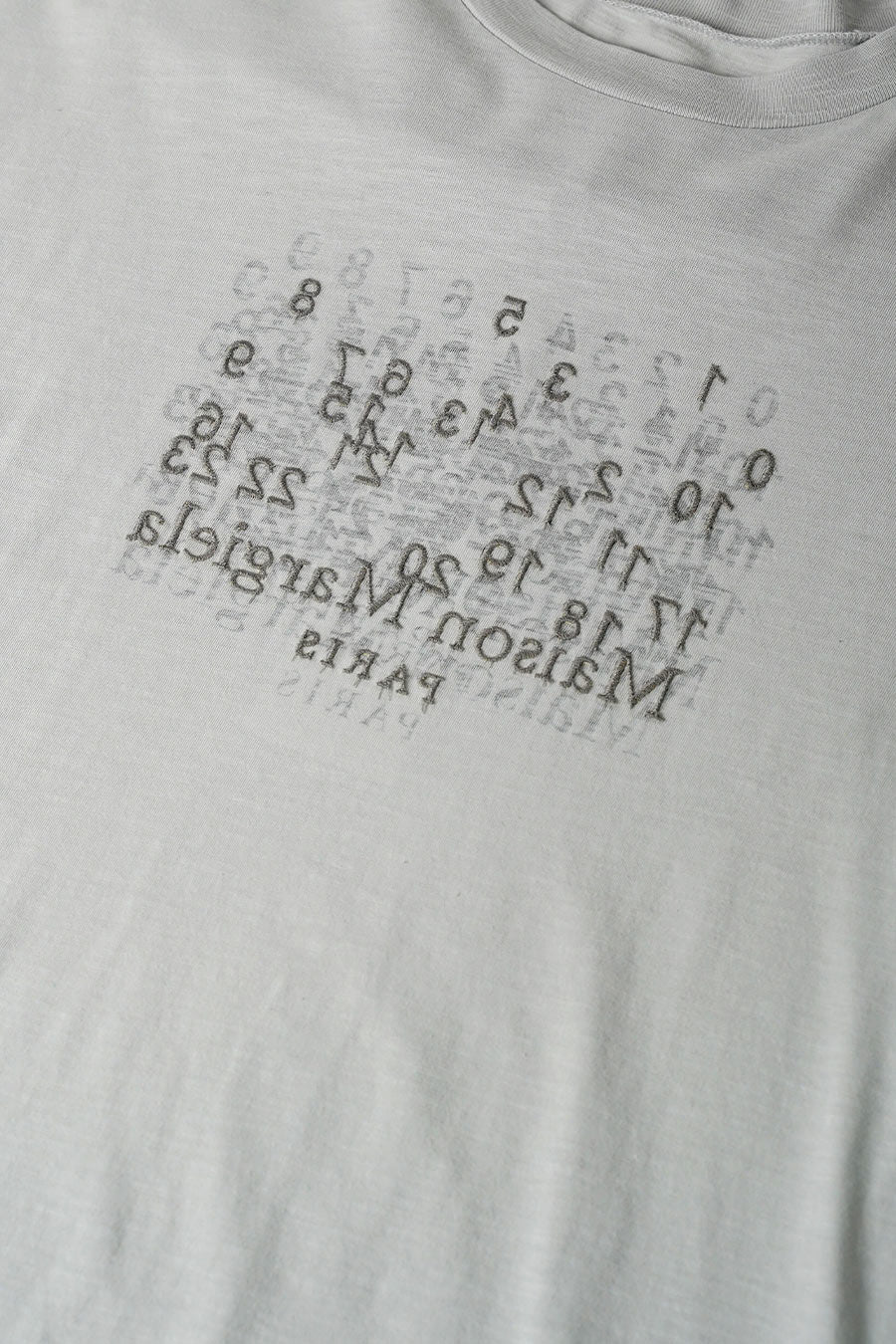 T-SHIRT NUMERICAL GRIS - Image 2