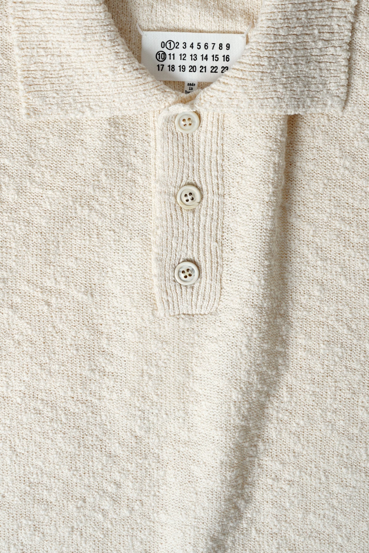 POLO EN MAILLE BOUCLÉE HÉRITAGE BLANC CASSÉ - Image 2