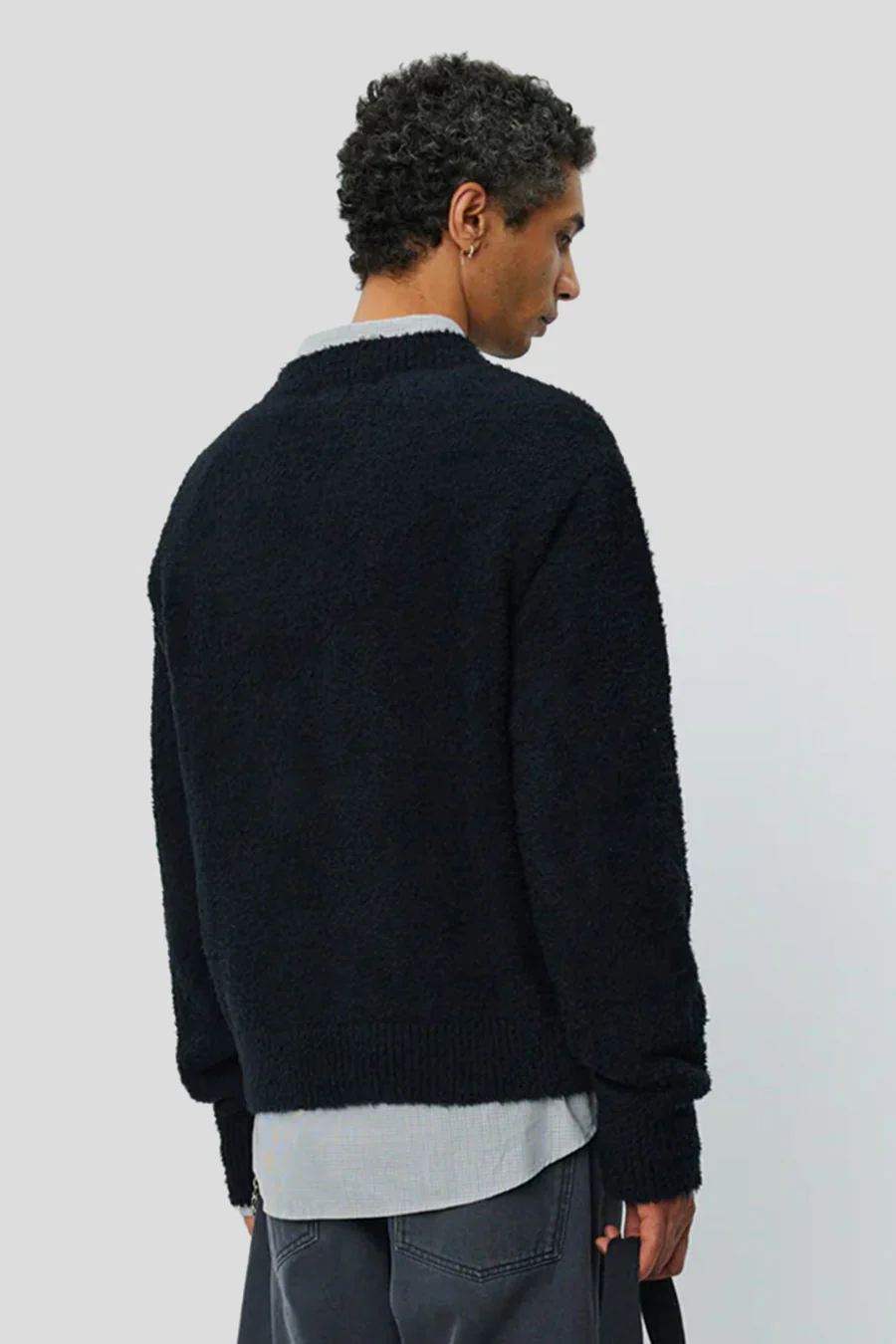 PULL COL-V NOIR - Image 4
