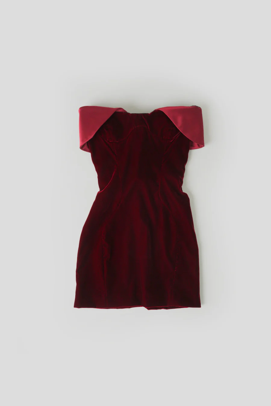 ROBE MINI SATIN ET VEULOURS BORDEAUX