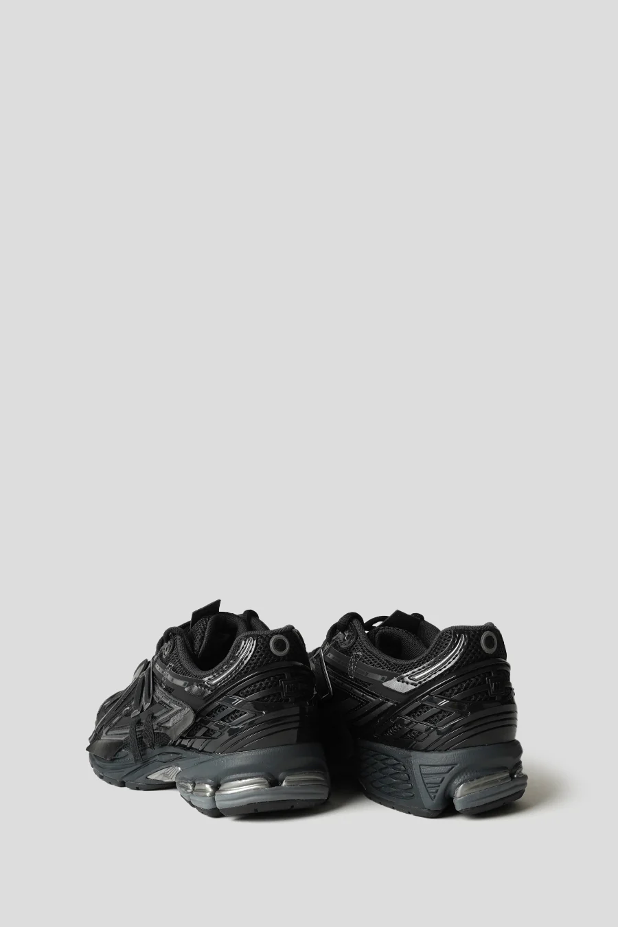 SNEAKERS M1906AF BLACK ET DARK SILVER METALLIC - Image 4