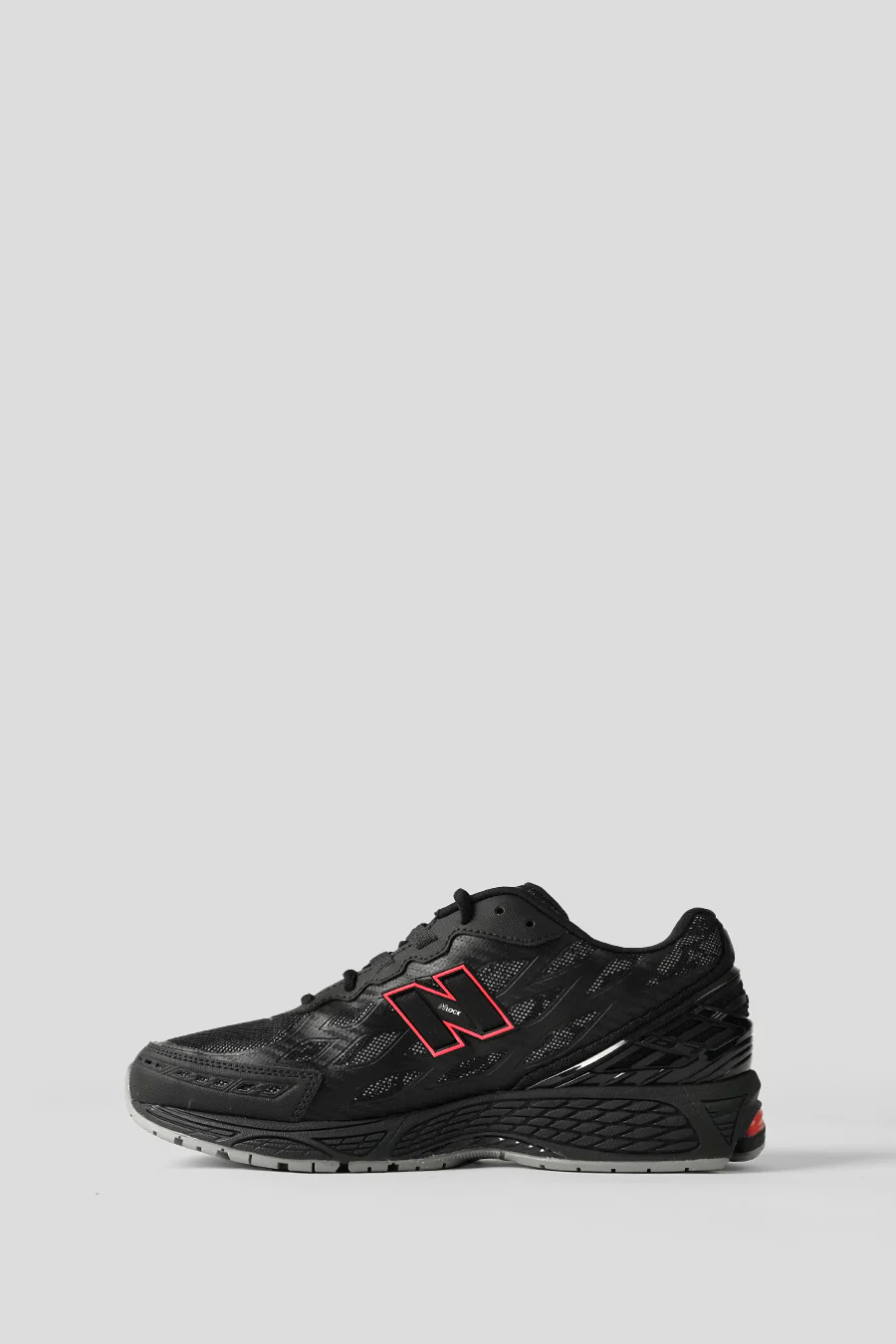 SNEAKERS U1906WD BLACK, URGENT RED ET CASTELROCK - Image 3