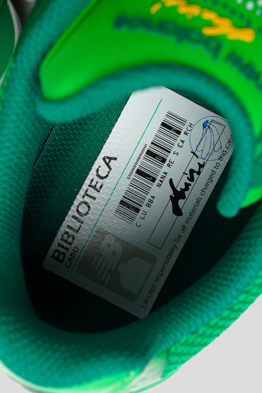 SNEAKERS ABZORB 2000 X AMINÉ "BIBLIOTECA" BRIGHT GREEN ET CLASSIC GREEN - Image 3