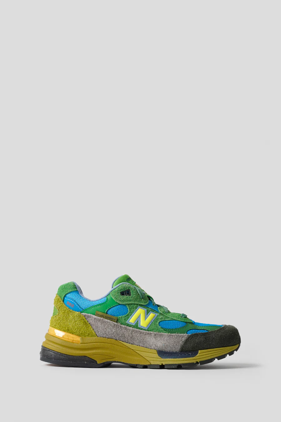 SNEAKERS 992 MADE IN USA X SALEHE BEMBURY " CALM BE THE CRATER " GREEN ET BLUE