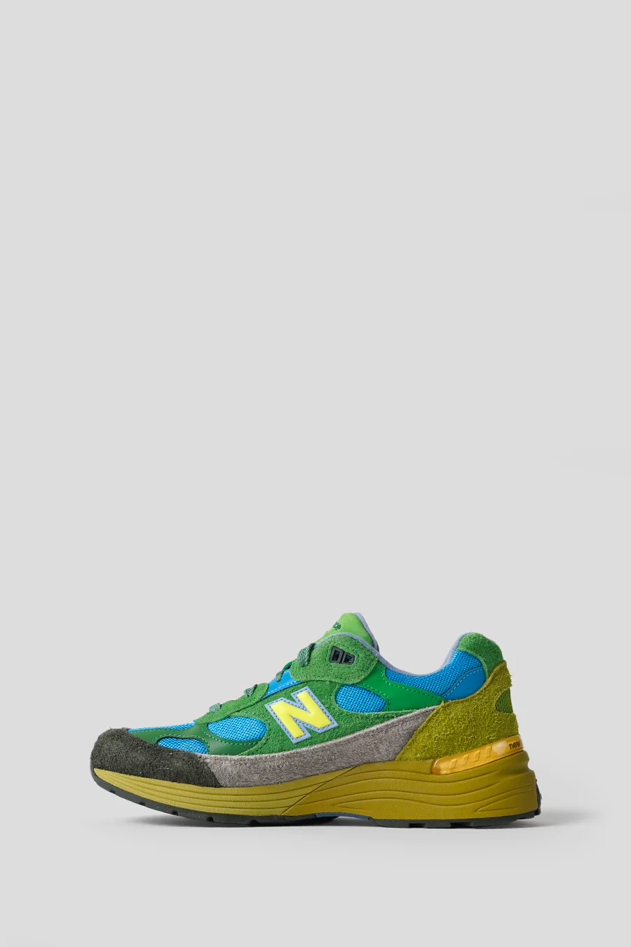 SNEAKERS 992 MADE IN USA X SALEHE BEMBURY " CALM BE THE CRATER " GREEN ET BLUE - Image 3