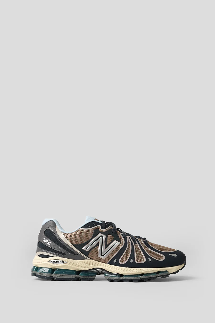 SNEAKERS 1890 OUTERSPACE ET MUSHROOM