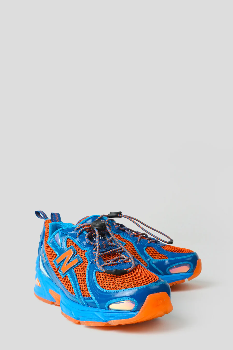 SNEAKERS U740V2 BENSON TECH X AMINÉ SNORKEL BLUE ET PERSIMMON ORANGE - Image 2