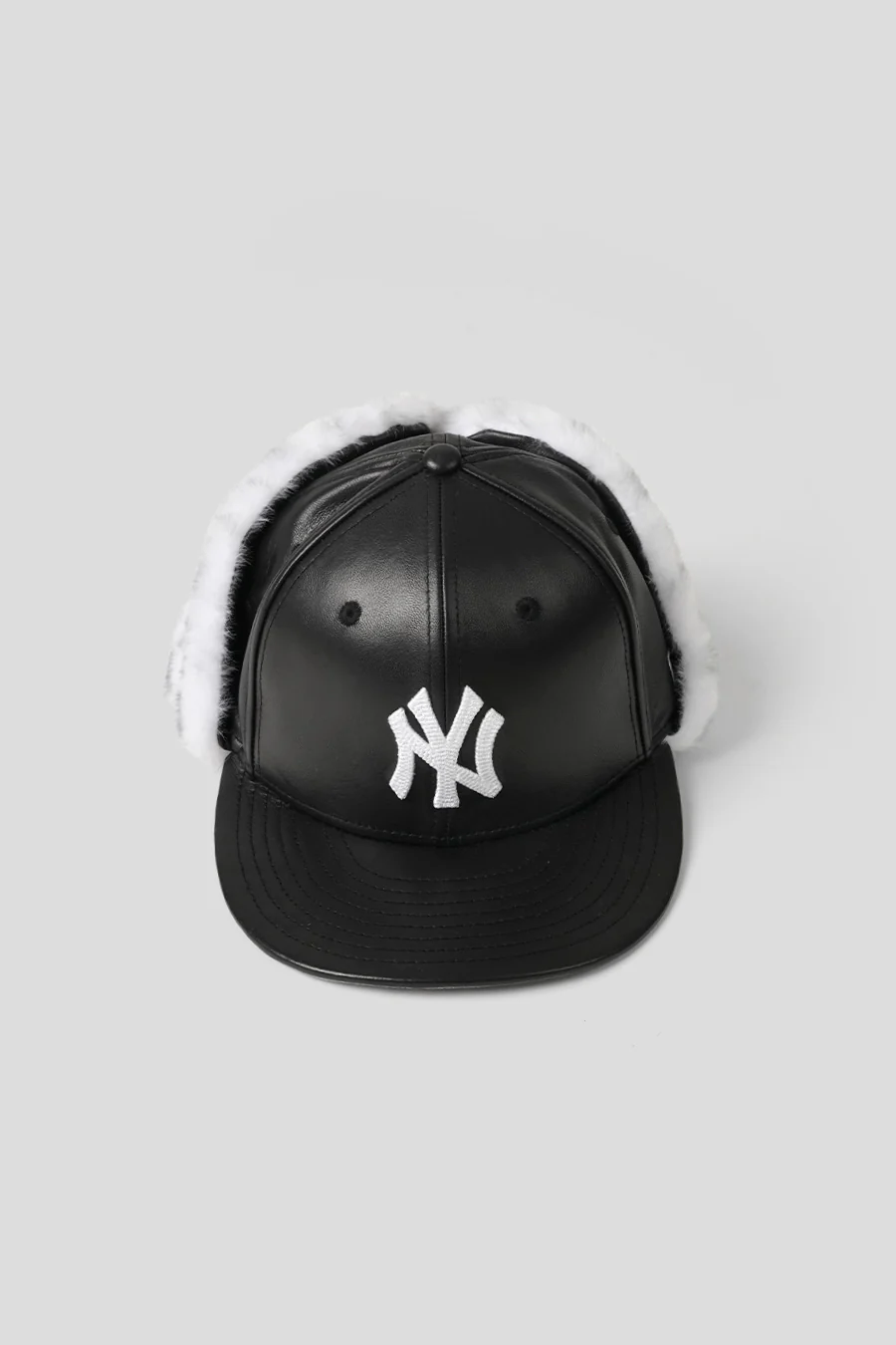 CASQUETTE MLB NEW YORK YANKEES 59FIFTY EN CUIR ET FAUSSE FOURRURE NOIRE