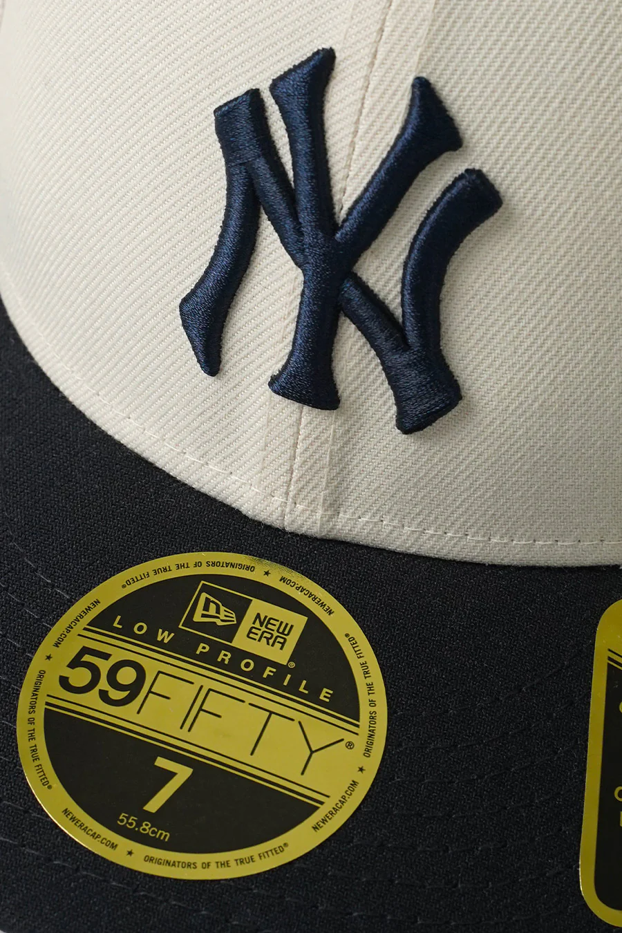 CASQUETTE 59 FIFTY LOW PROFILE NY YANKEES IVORY ET NAVY - Image 2