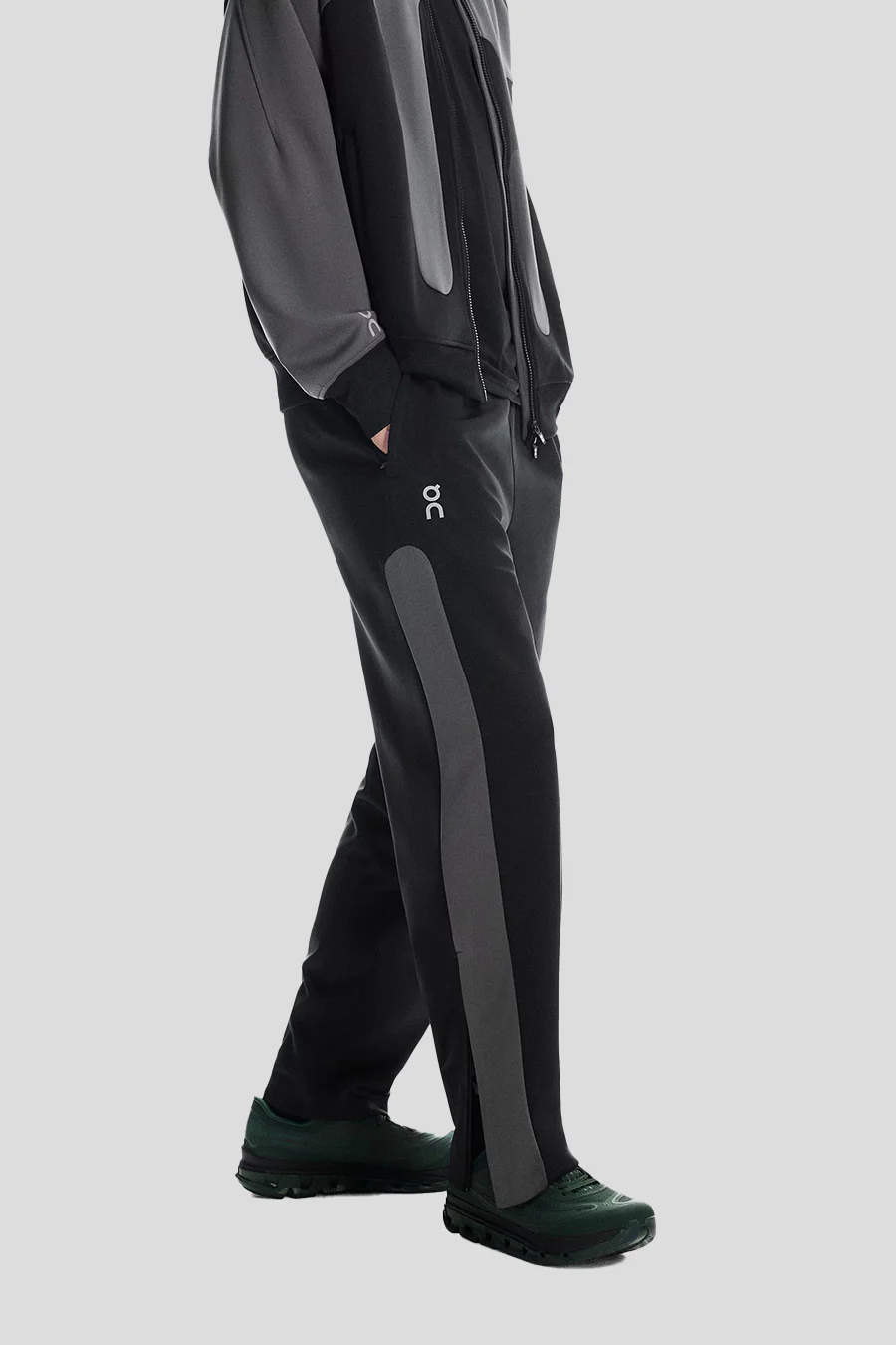 PANTALON DE SURVĂTEMENT X IKON NOIR ET ECLIPSE