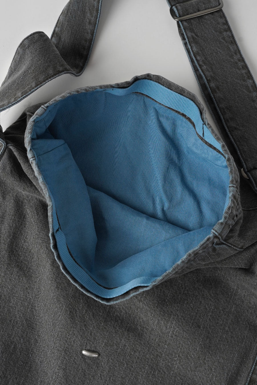 SAC SLING BLEU ALUMINIUM - Image 3
