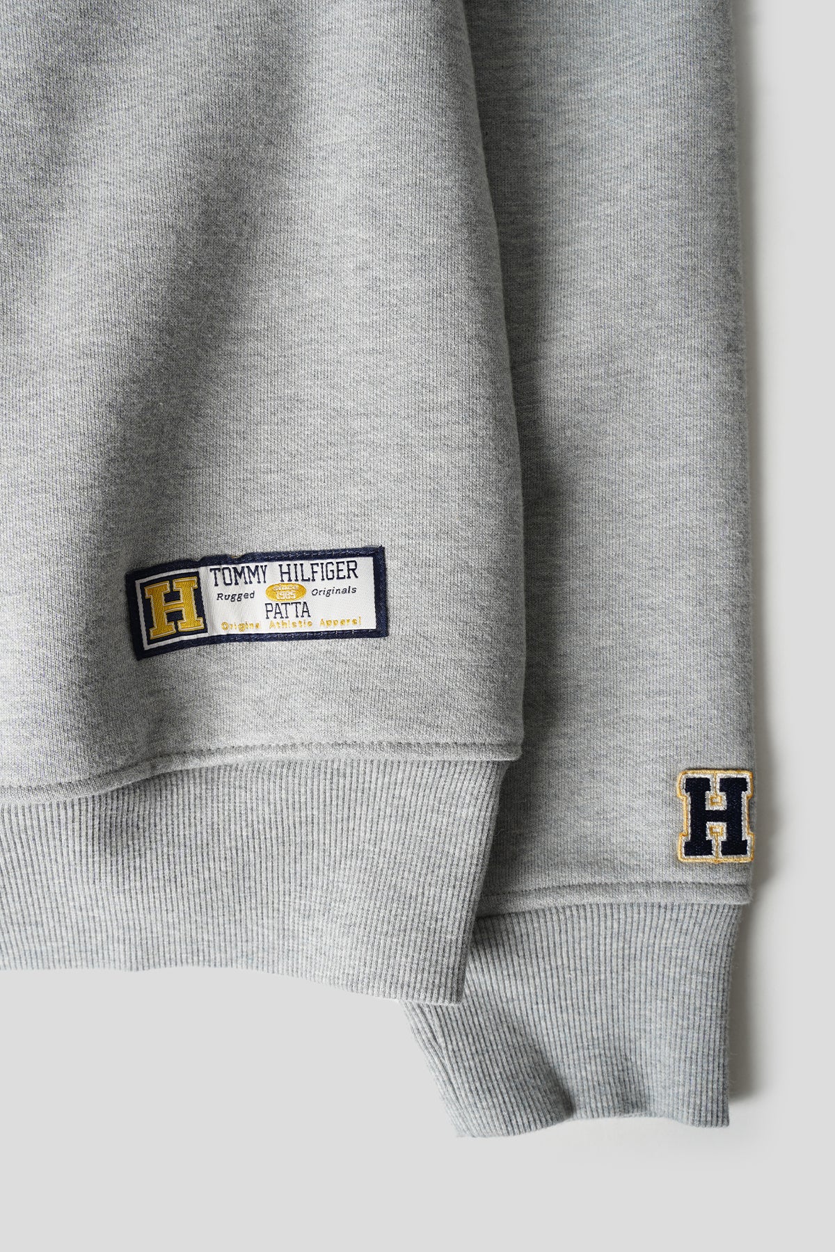 CREWNECK PATTA X TOMMY GRIS - Image 3