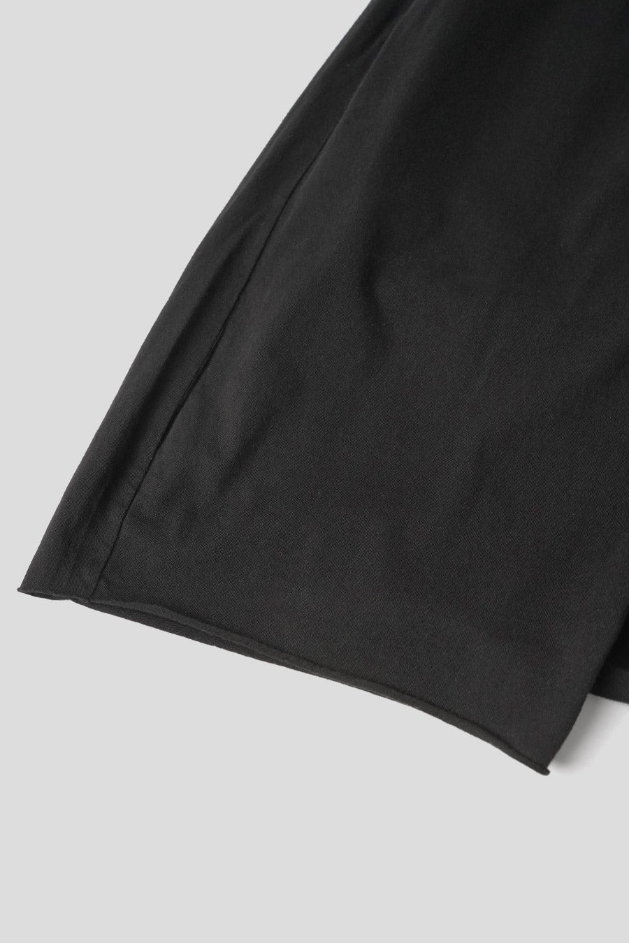 SHORT DRAWSTRING PODS NOIR - Image 3