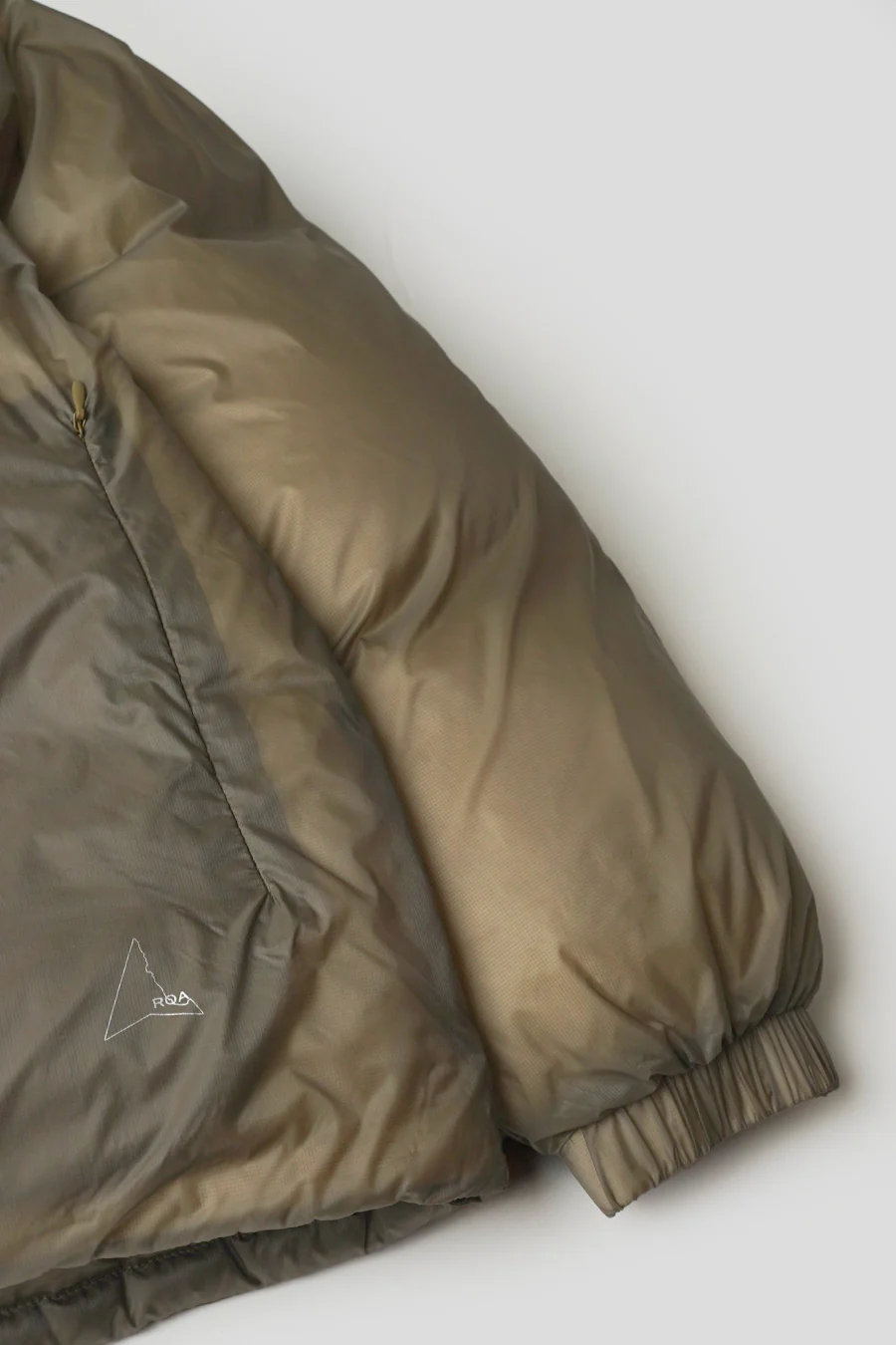 VESTE EN DUVET LISSE BEIGE - Image 2