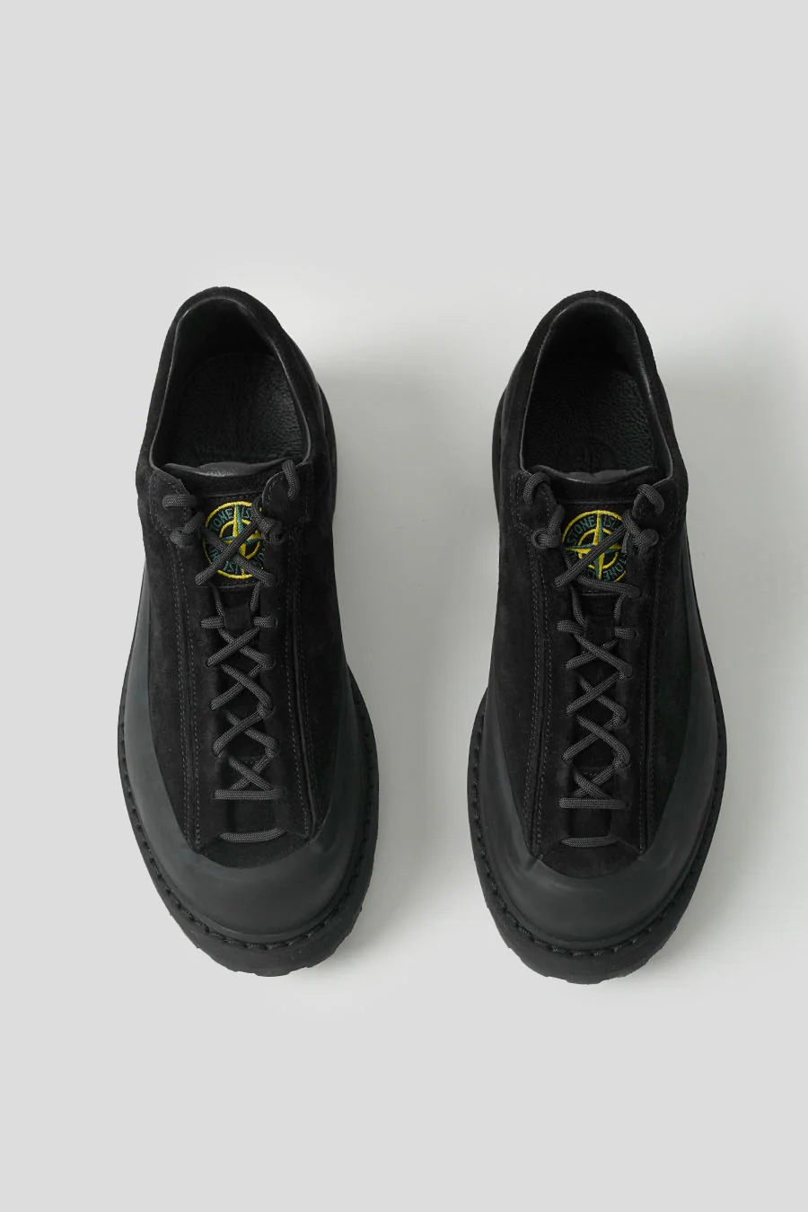 CHAUSSURES EN DAIM NOIRE - Image 2