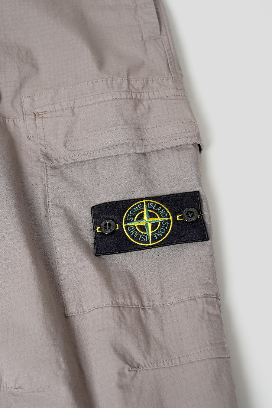 PANTALON CARGO RIPSTOP GRIS - Image 3