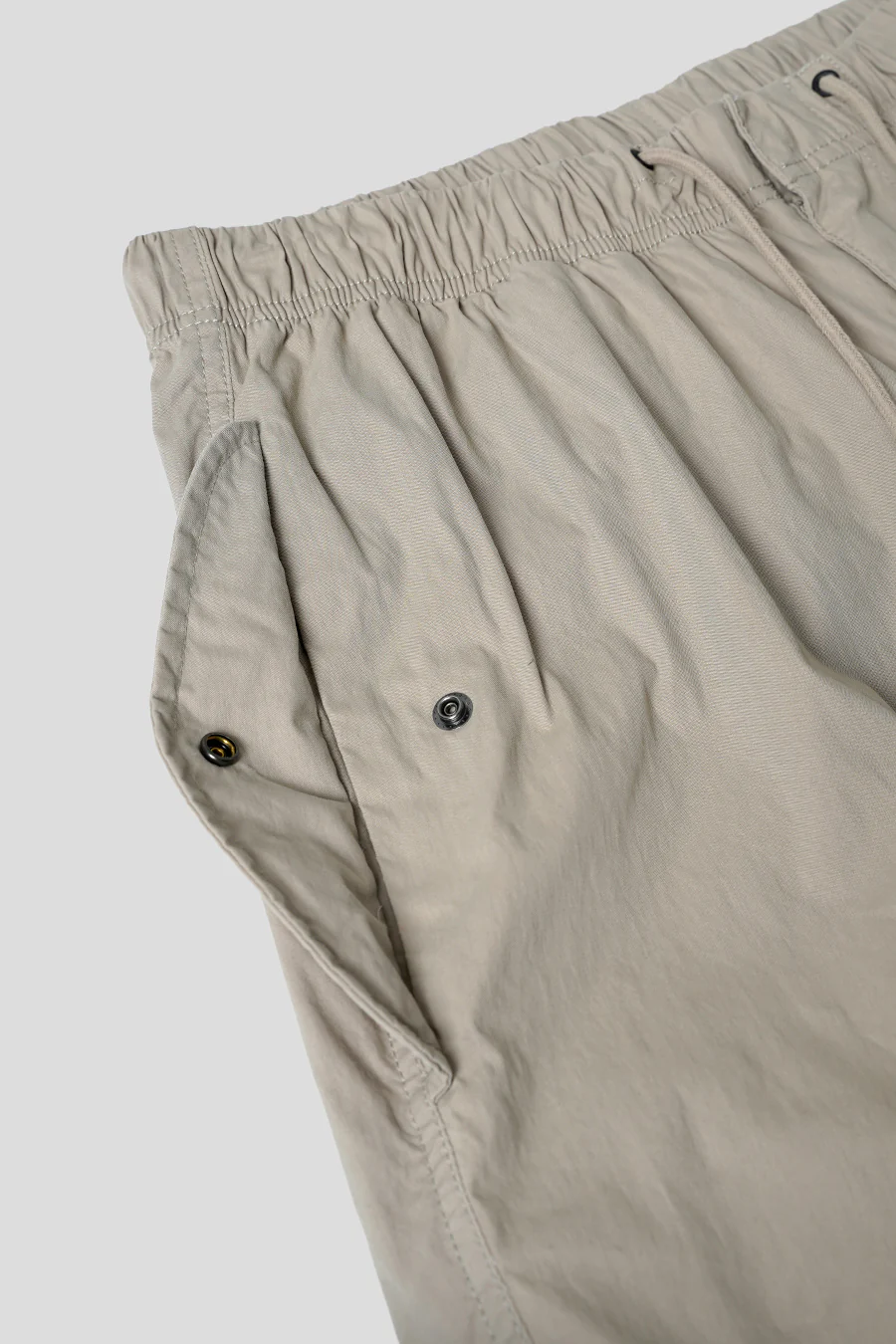 SHORT NYCO OVER BEIGE - Image 2