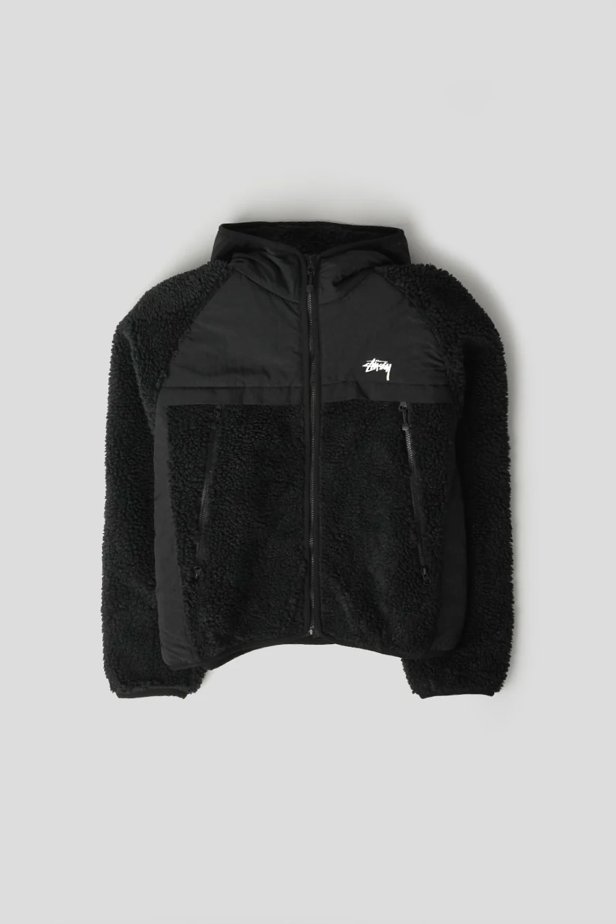 VESTE A CAPUCHE EN SHERPA NOIRE