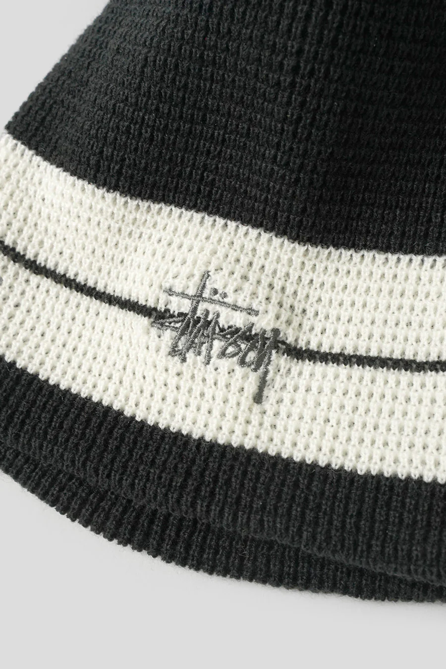 BONNET VARSITY STAR NOIR - Image 2
