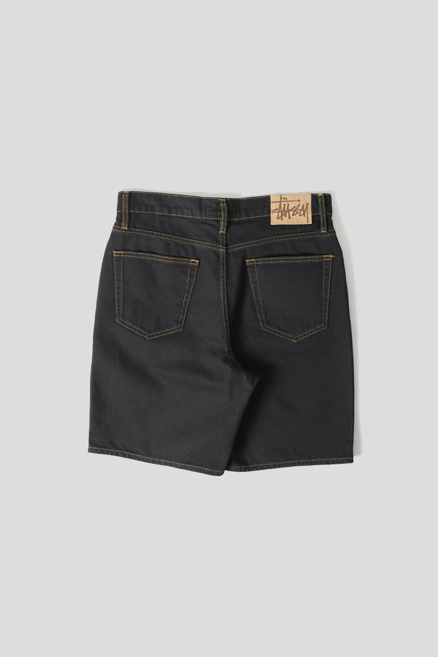 SHORT BIG OL EN DENIM NOIR DÉLAVÉ - Image 4