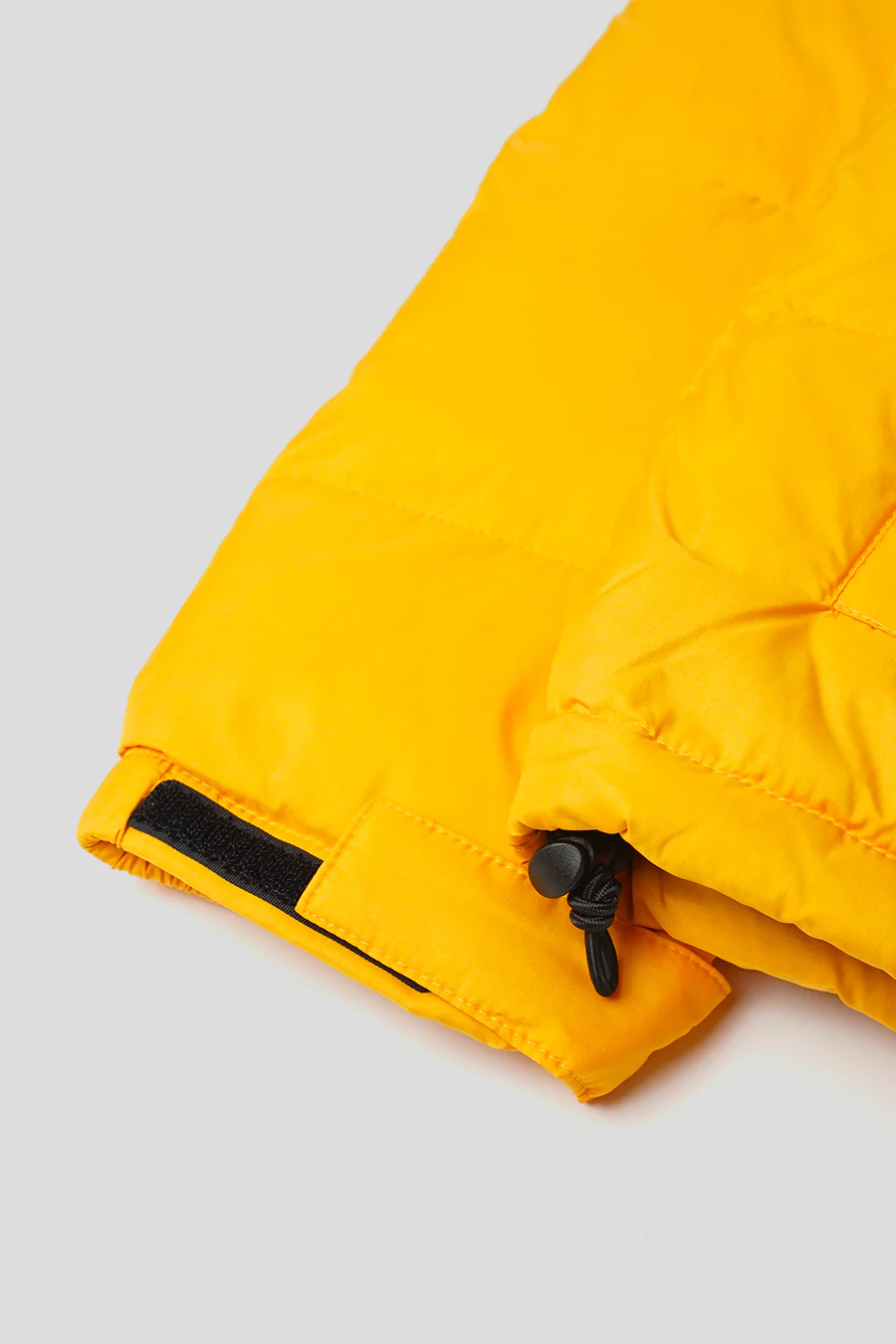 DOUDOUNE 1996 RETRO NUPTSE JAUNE ET NOIRE - Image 3