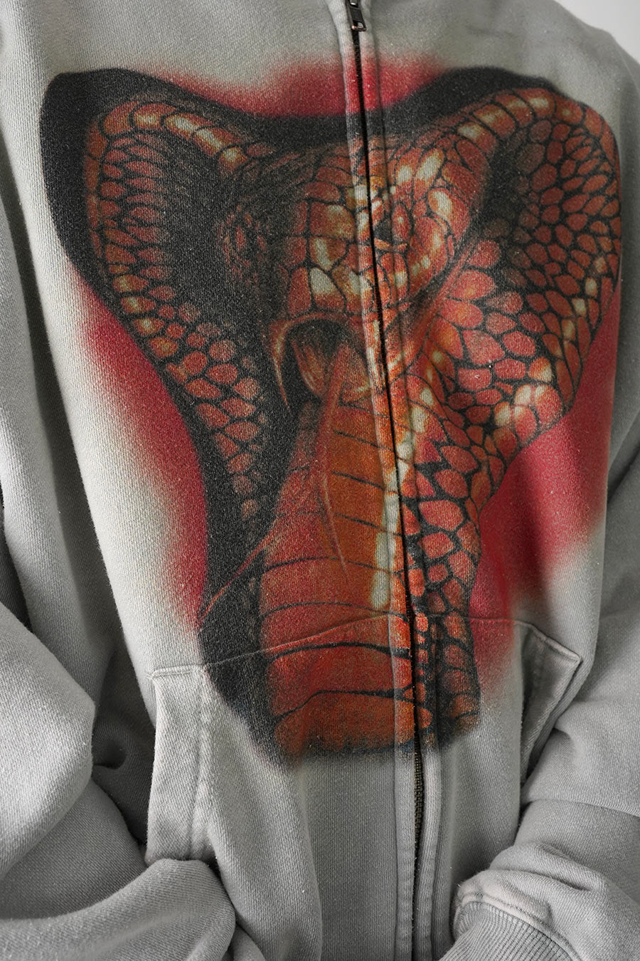 HOODIE ZIPPÉ KOBRA GRIS - Image 2
